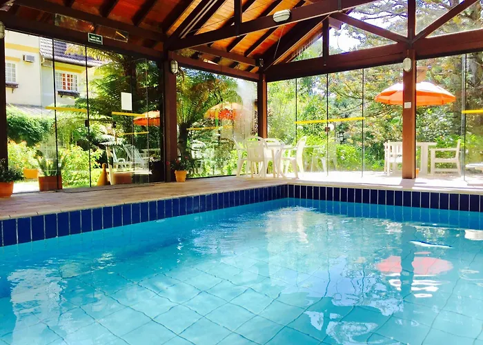 Hotel Pousada Le Chateau